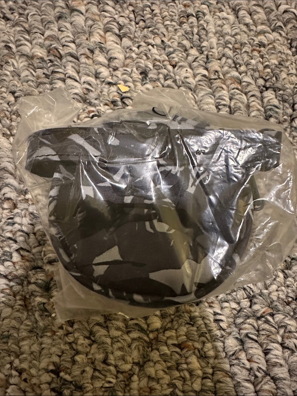 Ju-Ju-Be Black Petals Paci Pod